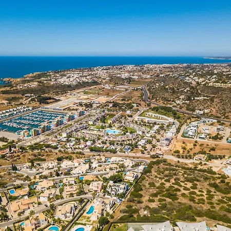 White Studio&terrace * Albufeira