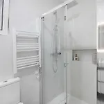 White And Terrace Albufeira