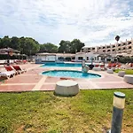 White And Terrace * Albufeira