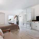 White And Terrace * Albufeira