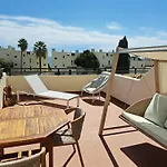 White And Terrace * 알부페이라
