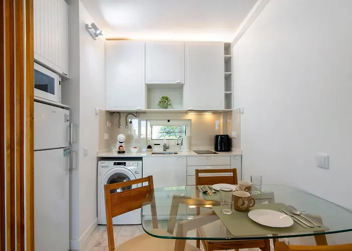 Apartment White And Terrace Albufeira