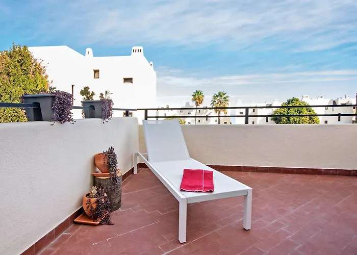 White And Terrace Albufeira