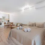 דירה White And Terrace *