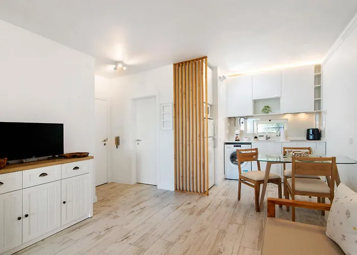 White And Terrace Albufeira