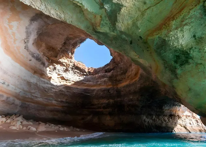 White And Terrace Appartement *